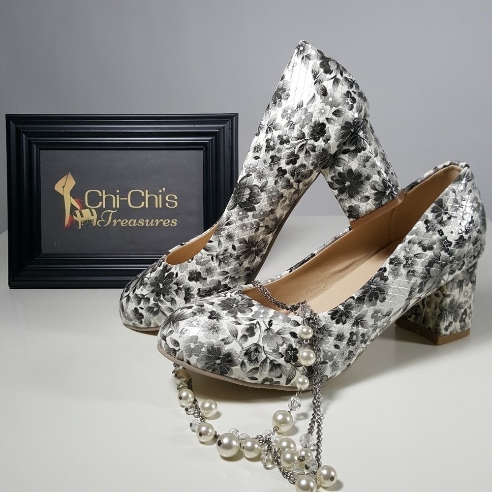 ROUND TOE FLORAL PRINT HEELS